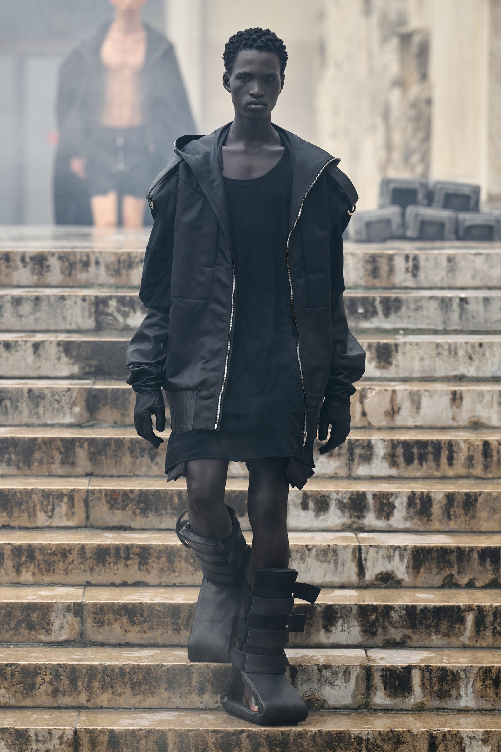 Rick Owens S/S 24 Menswear Look 48