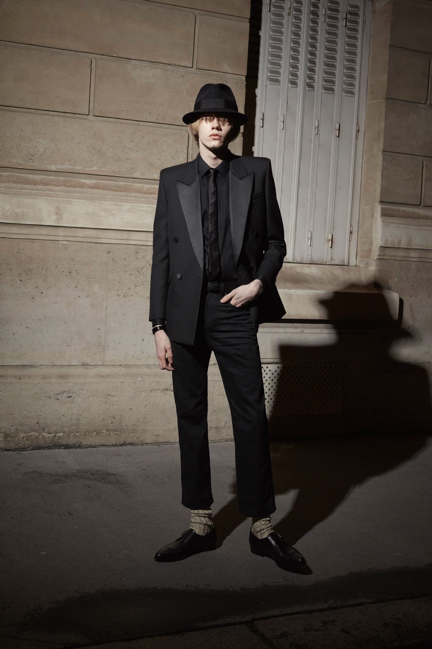 Saint Laurent F/W 20 Look 43
