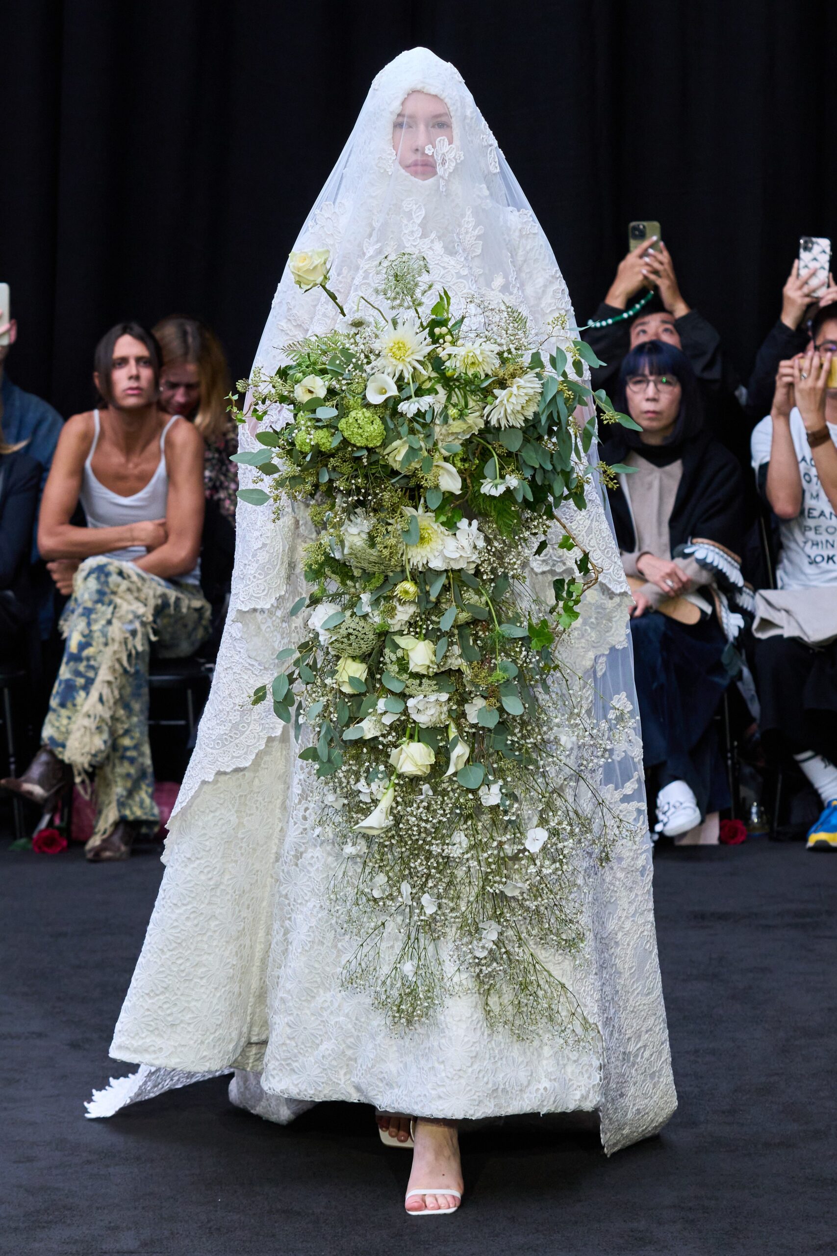 Richard Quinn S/S 23 Look 49