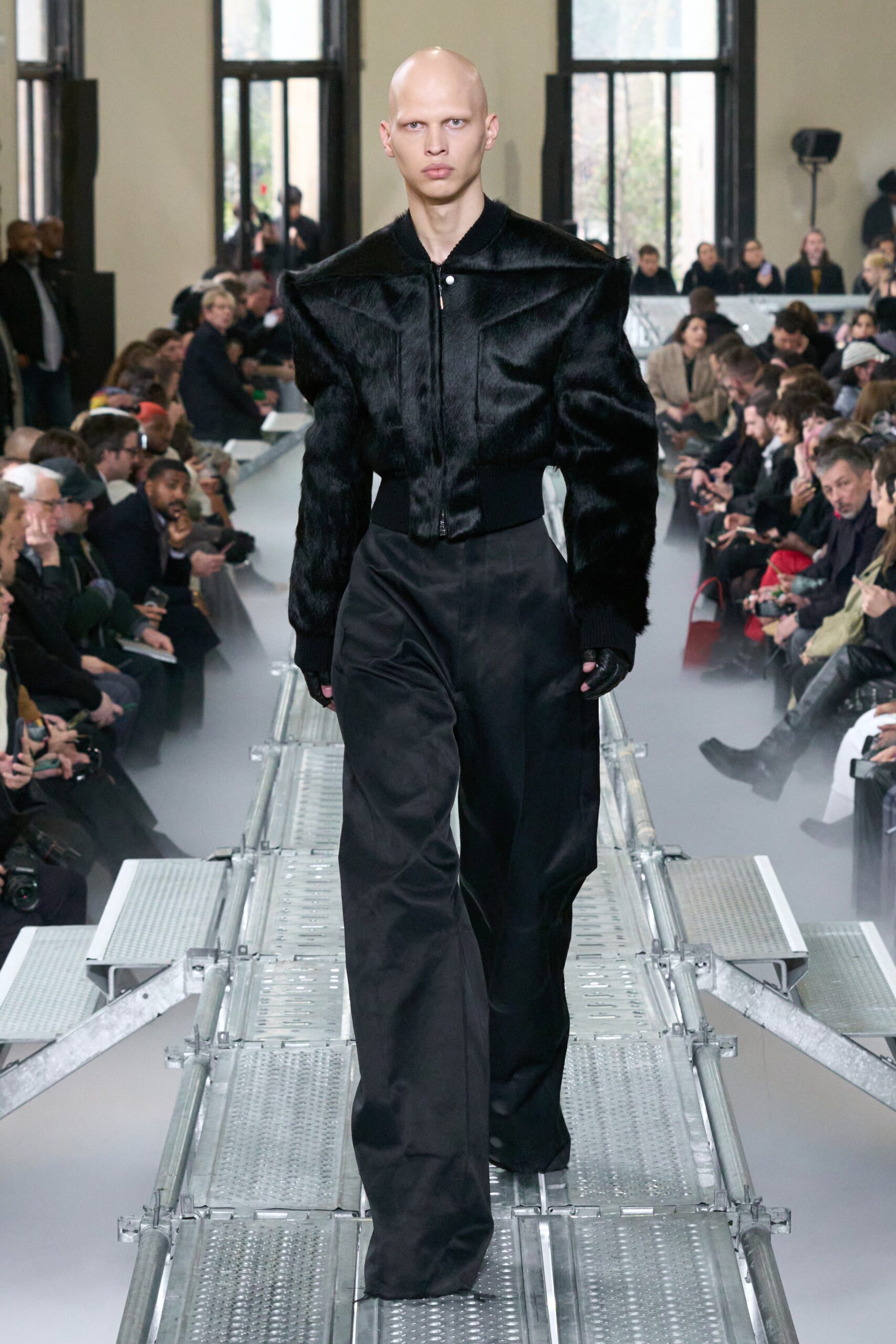 Rick Owens F/W 23 Menswear Look 50