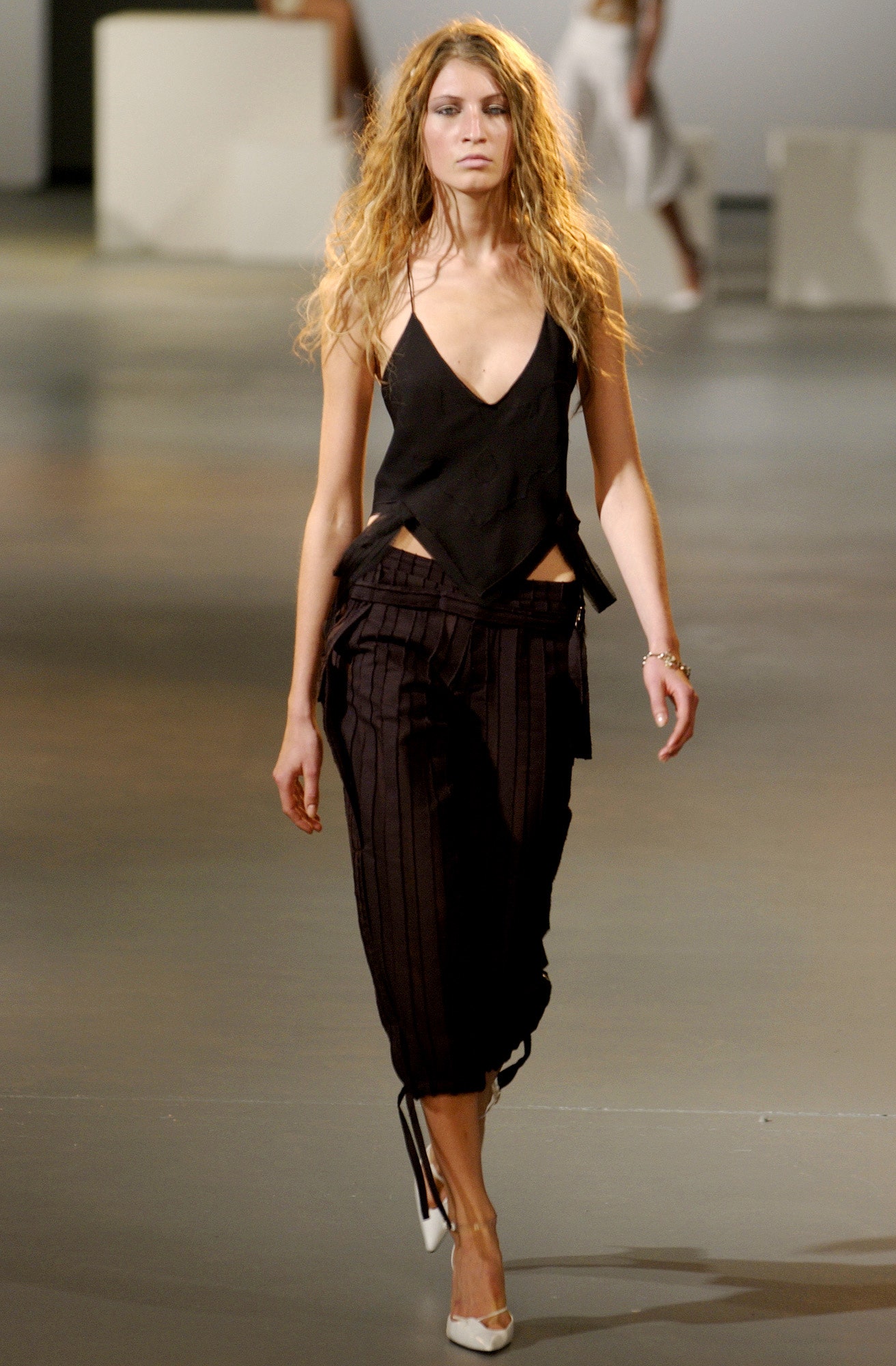 Roland Mouret S/S 03 Look 9