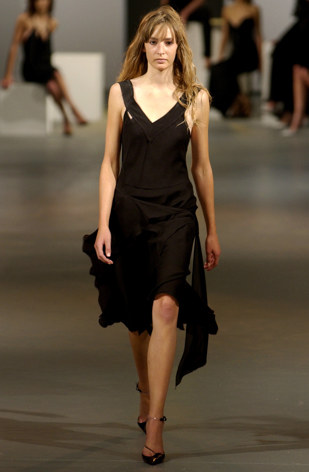 Roland Mouret S/S 03 Look 24