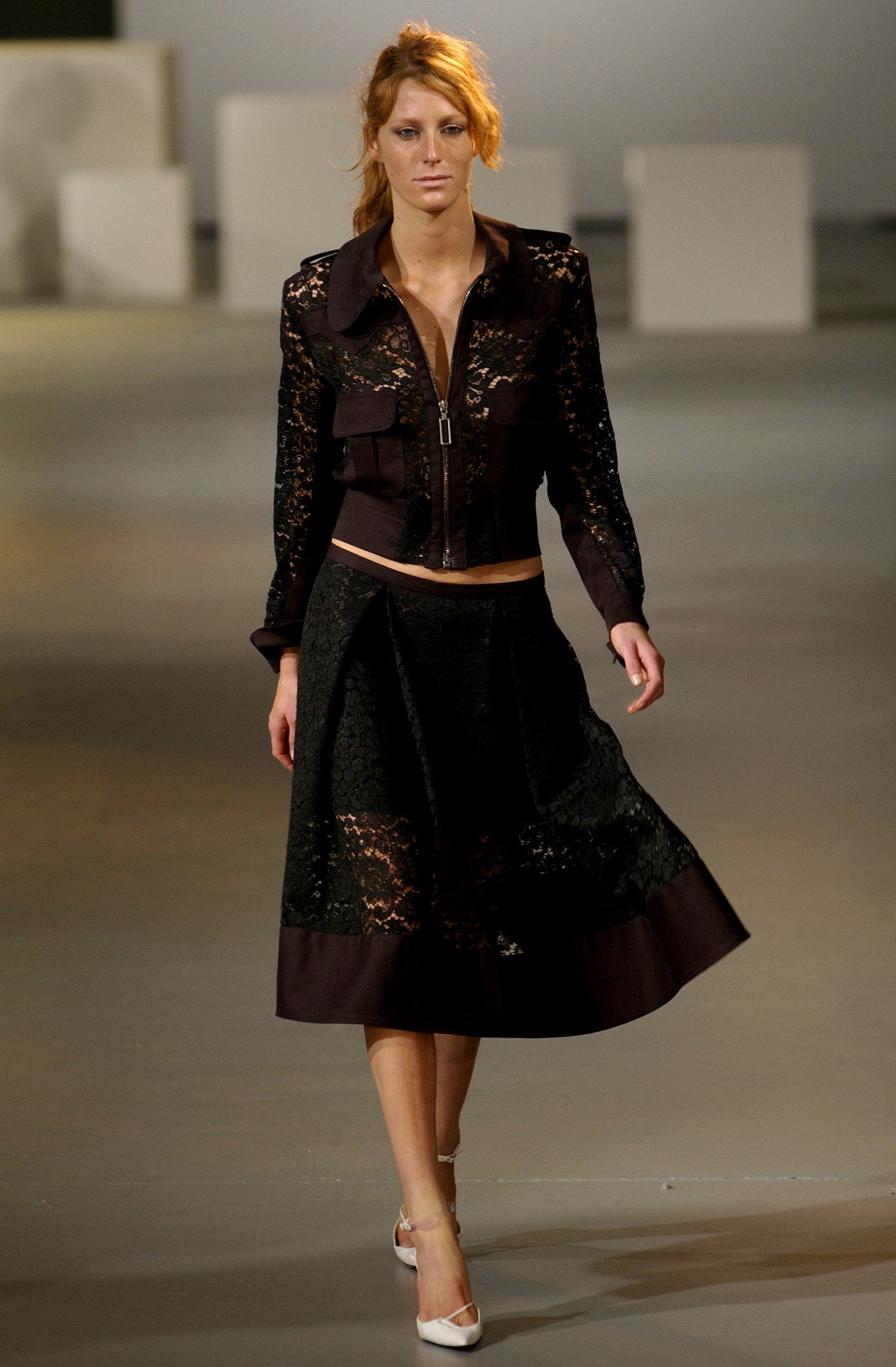 Roland Mouret S/S 03 Look 38