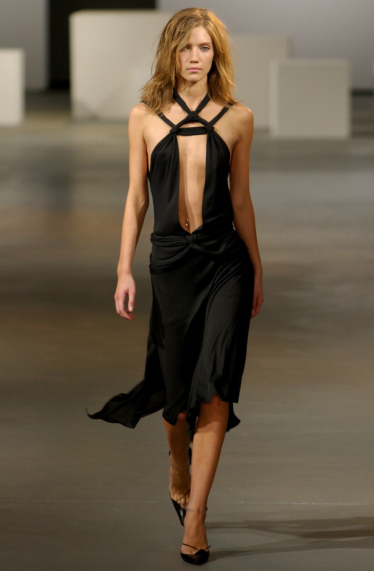 Roland Mouret S/S 03 Look 41