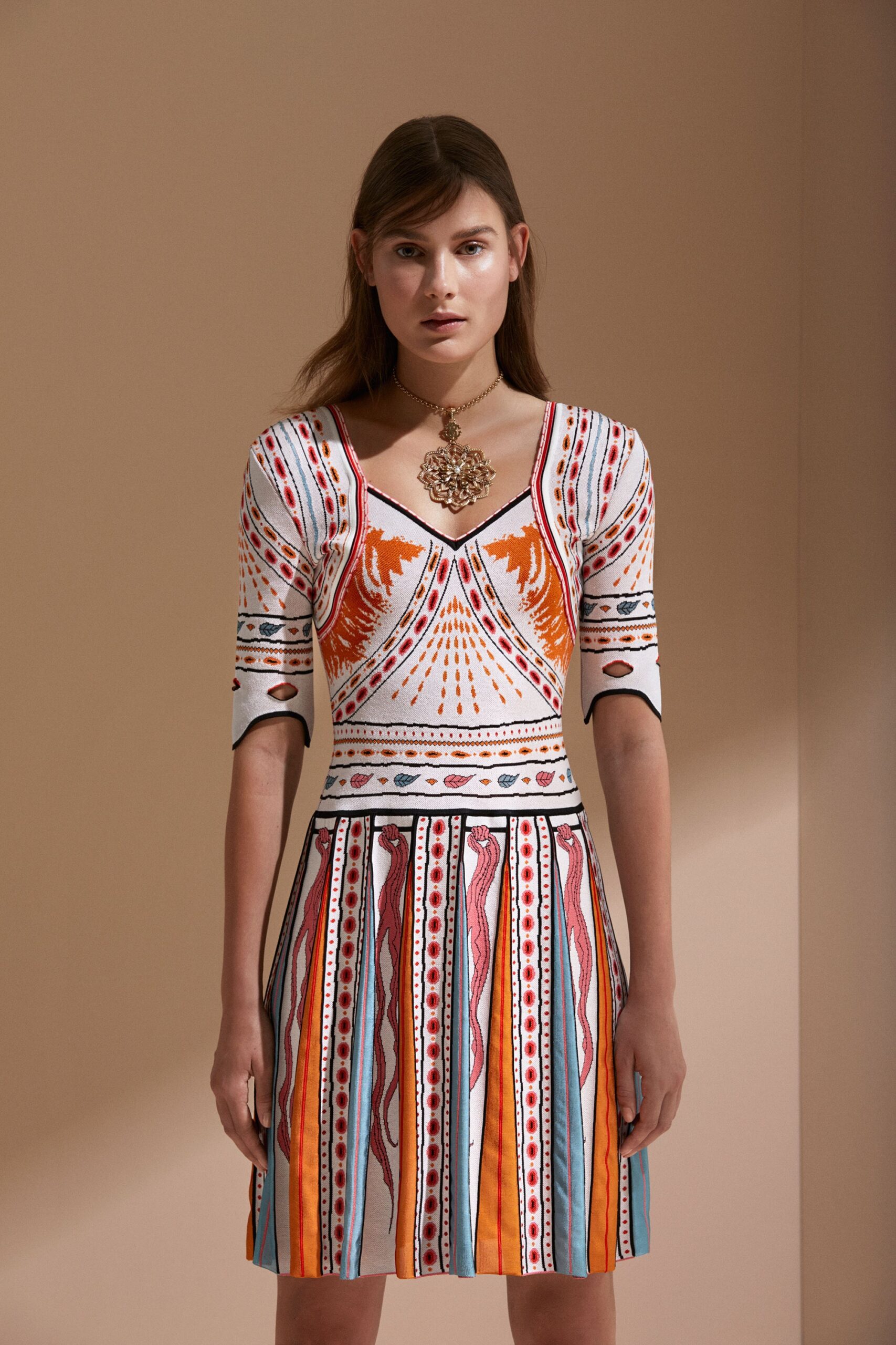 Roberto Cavalli Resort 18 Look 1
