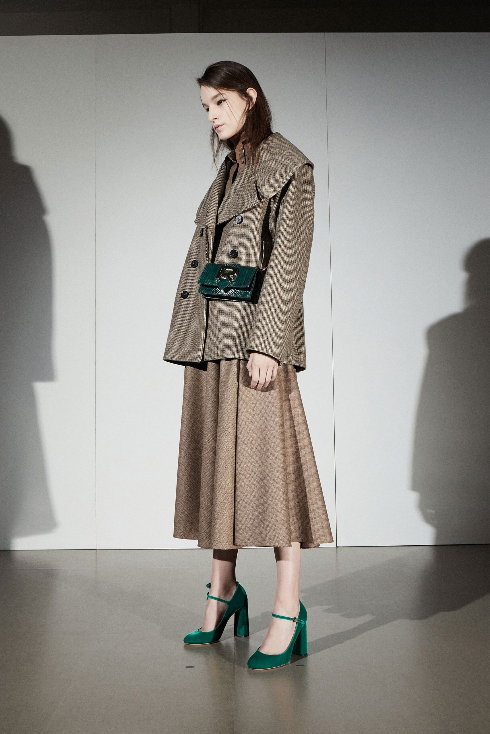 Rochas F/W 18 Look 1