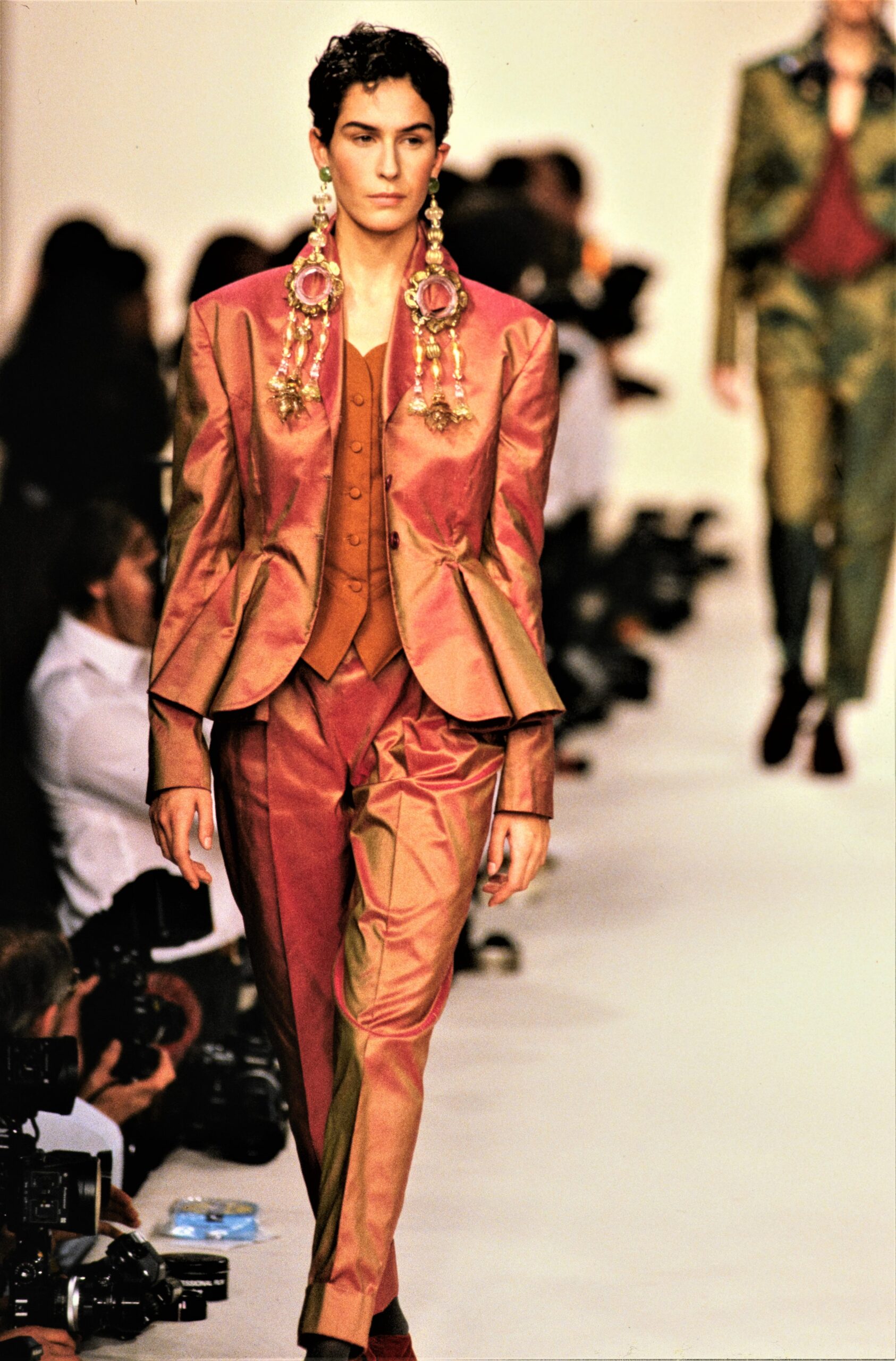Romeo Gigli S/S 90 Look 10