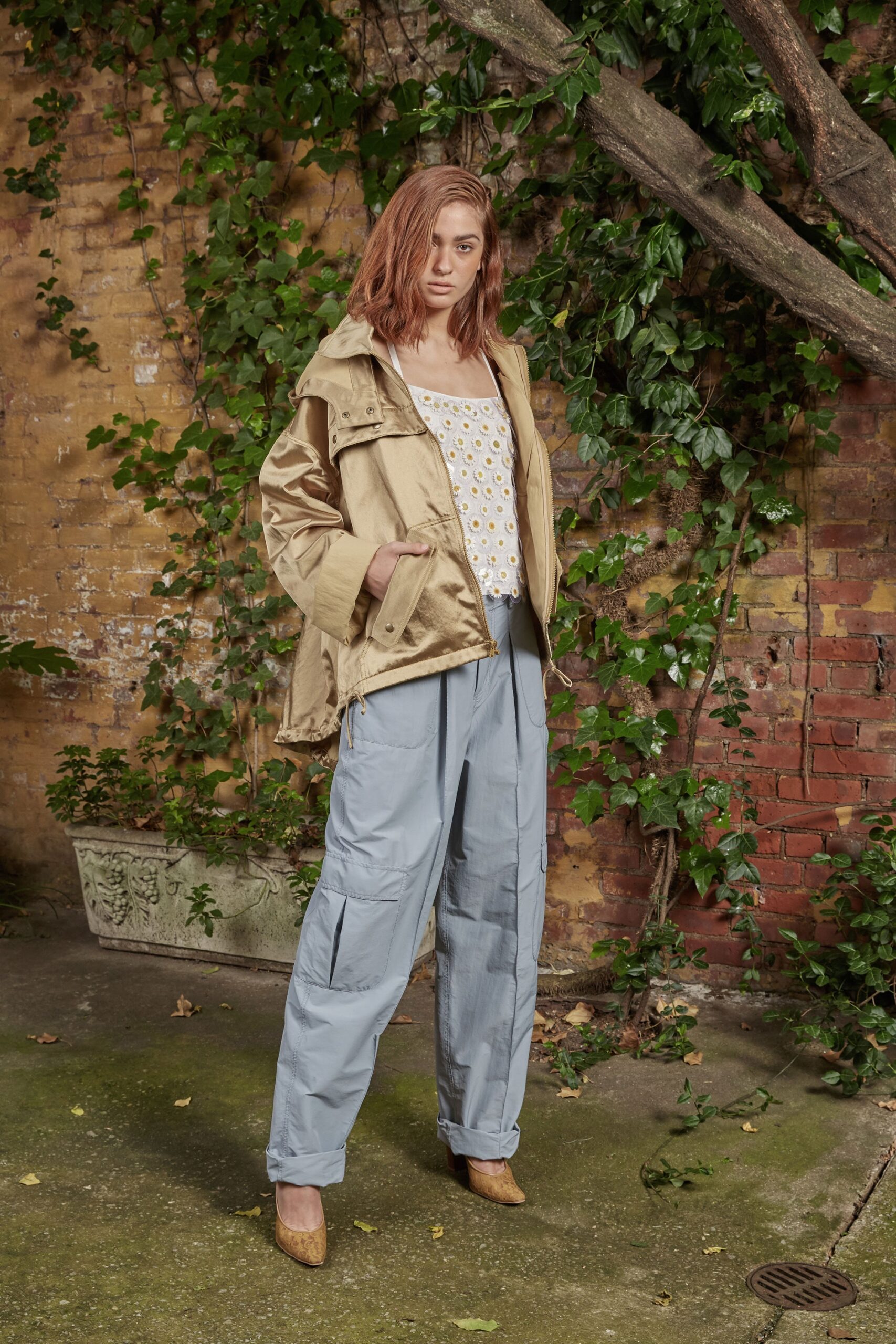 Rosie Assoulin Resort 18 Look 2