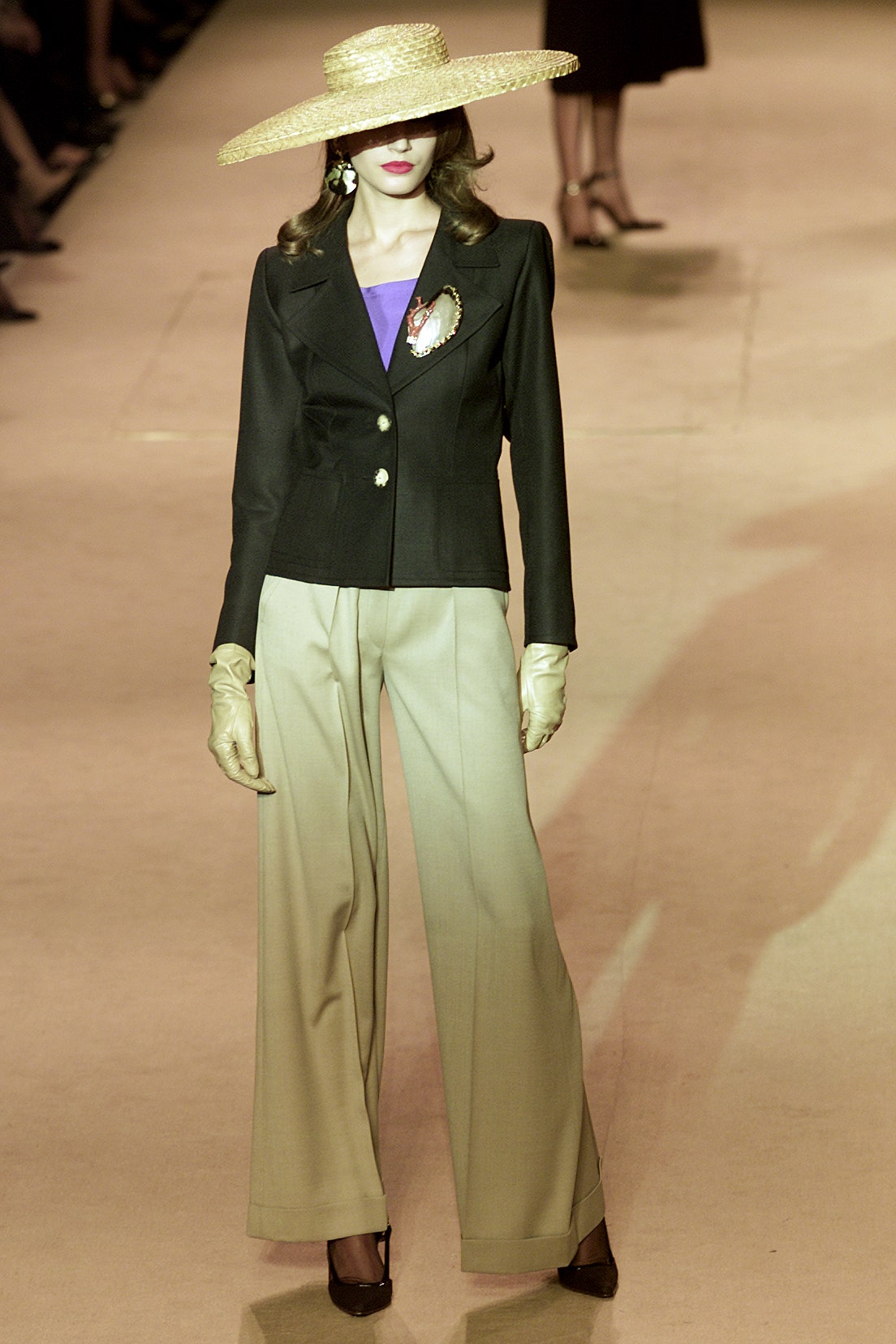 Saint Laurent S/S 02 Couture Look 27