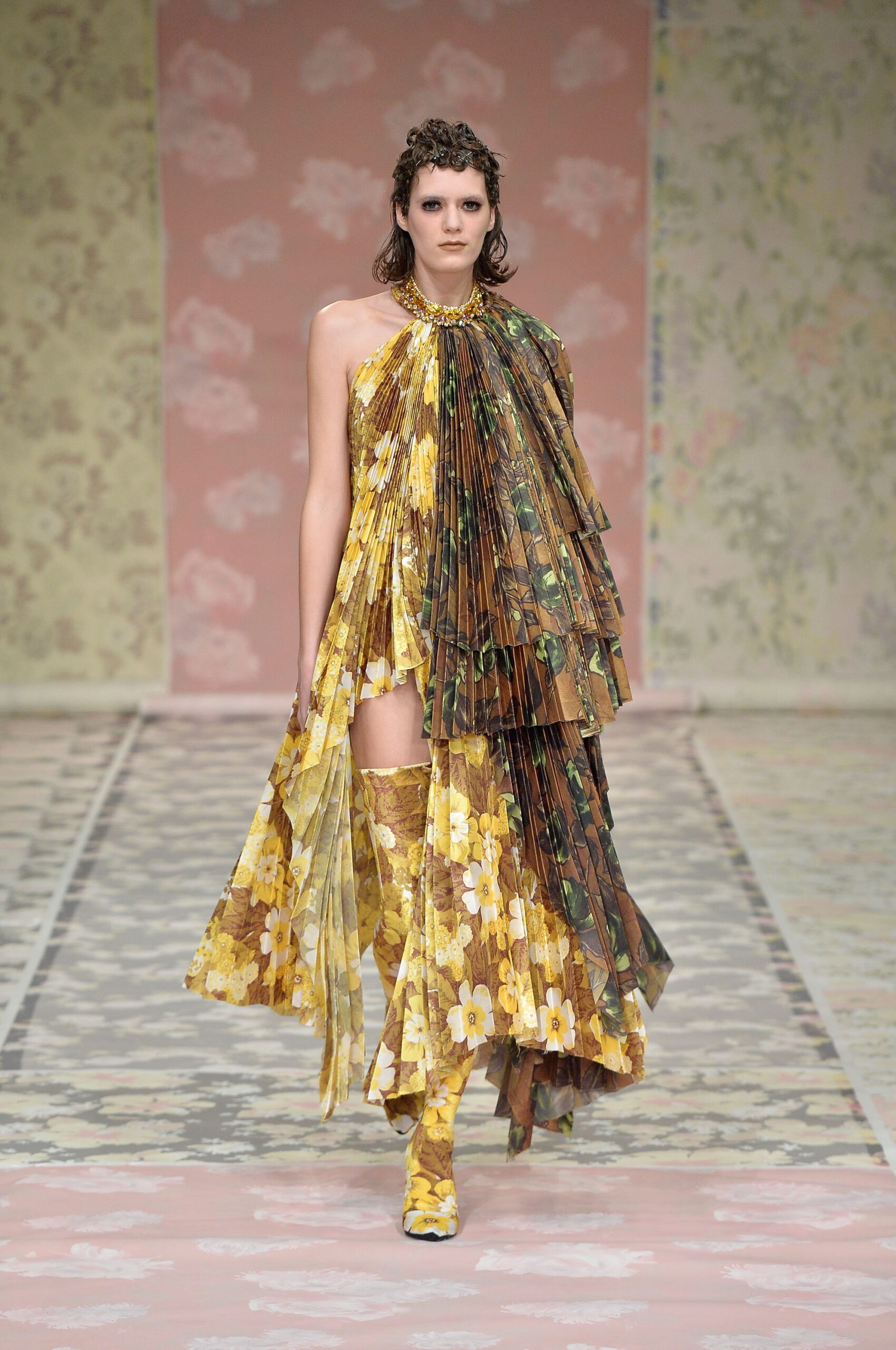 Richard Quinn F/W 18 Look 3