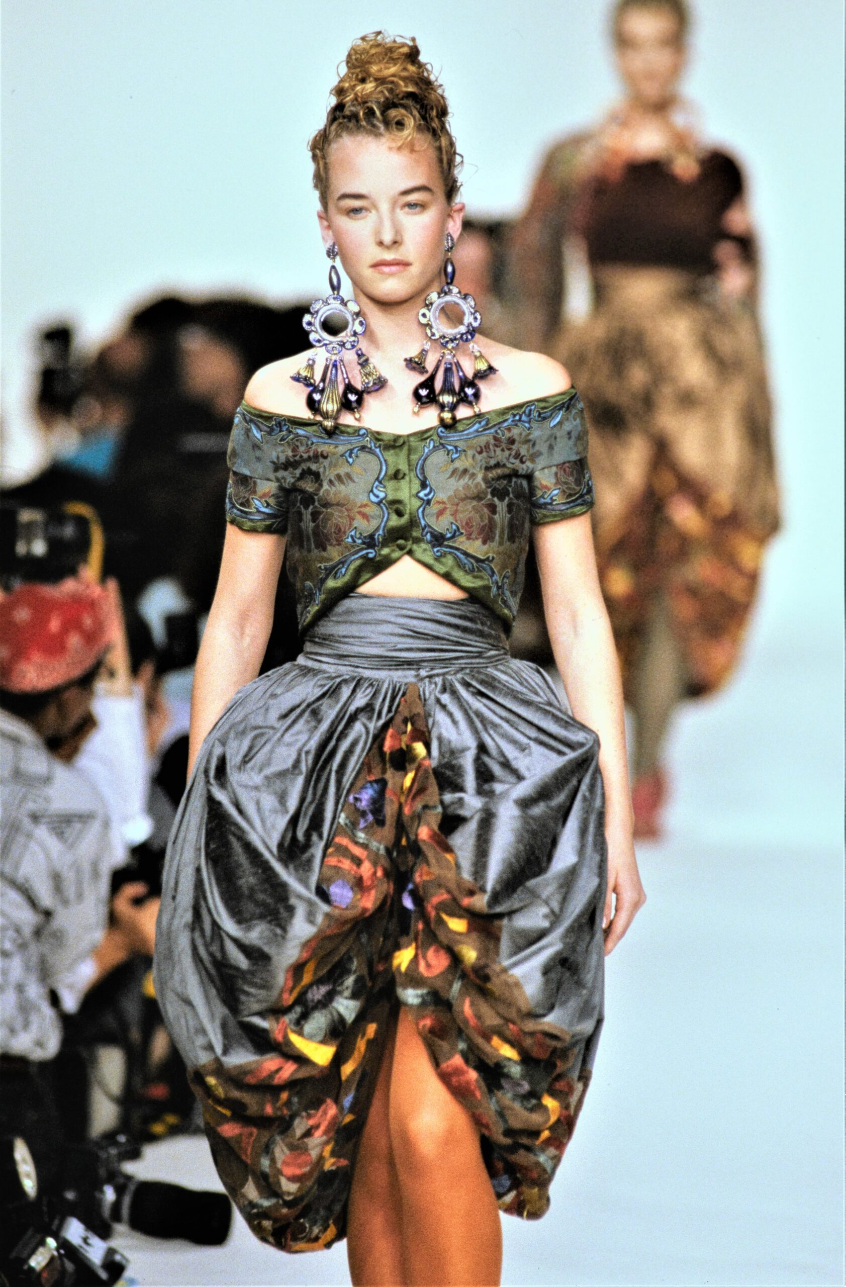 Romeo Gigli S/S 90 Look 34