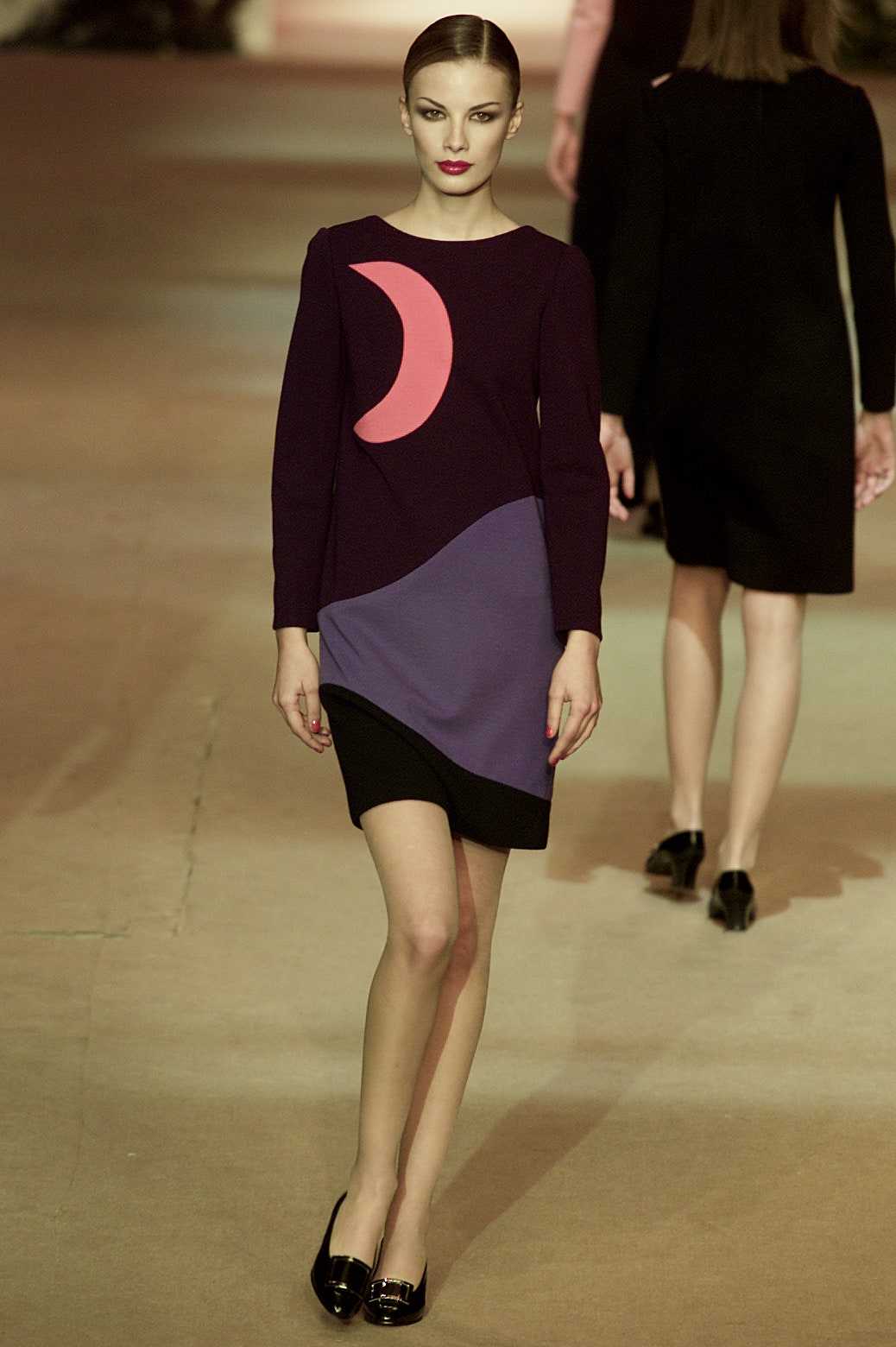 Saint Laurent S/S 02 Couture Look 37