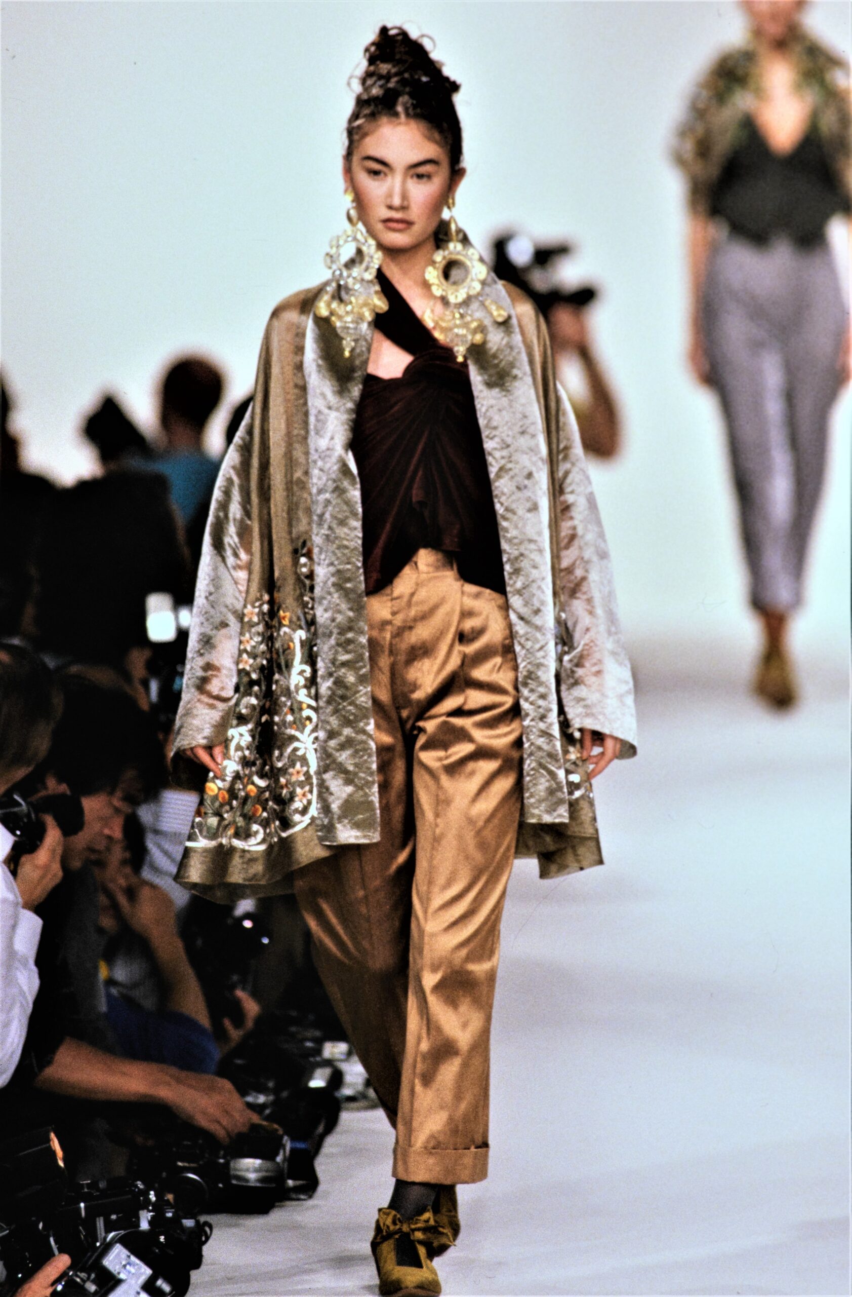 Romeo Gigli S/S 90 Look 41