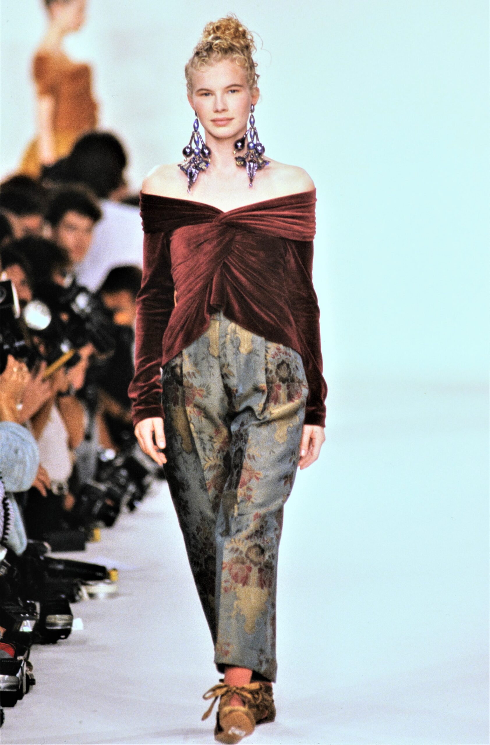 Romeo Gigli S/S 90 Look 44