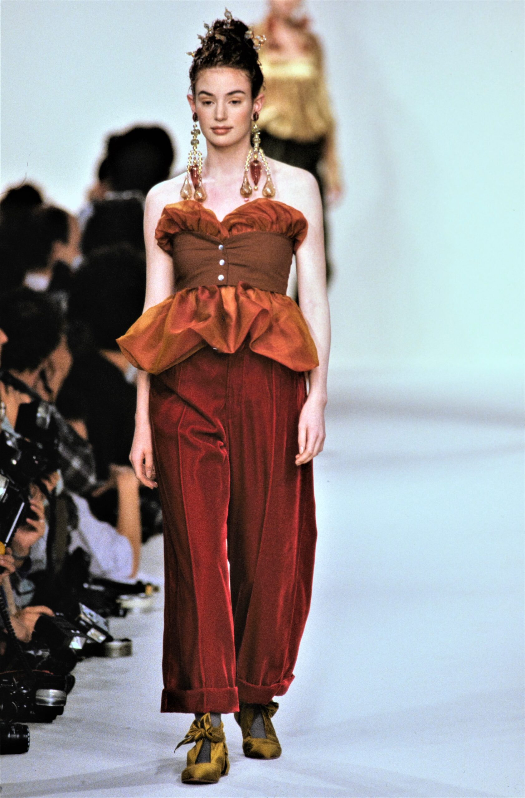 Romeo Gigli S/S 90 Look 47