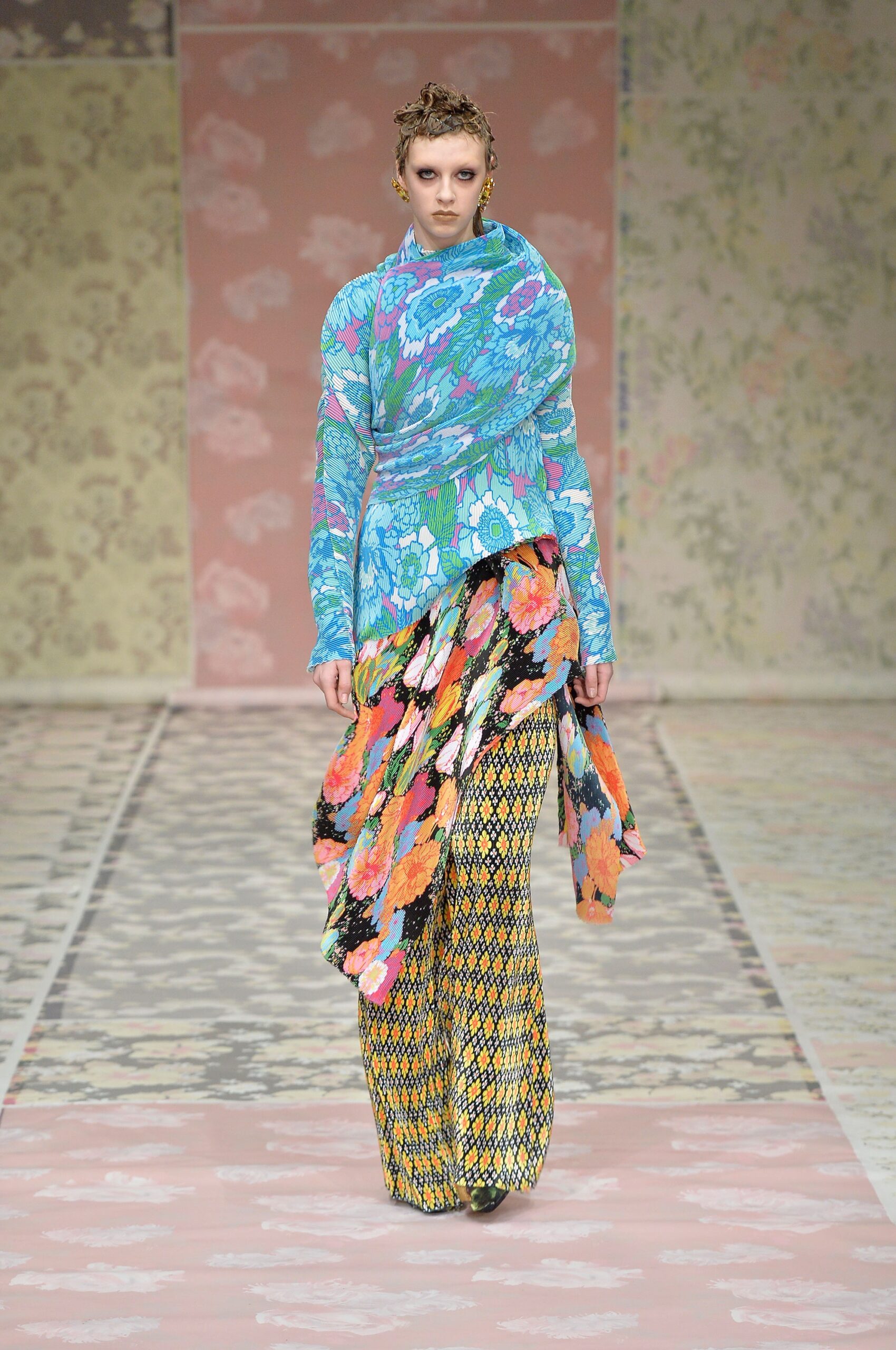 Richard Quinn F/W 18 Look 5