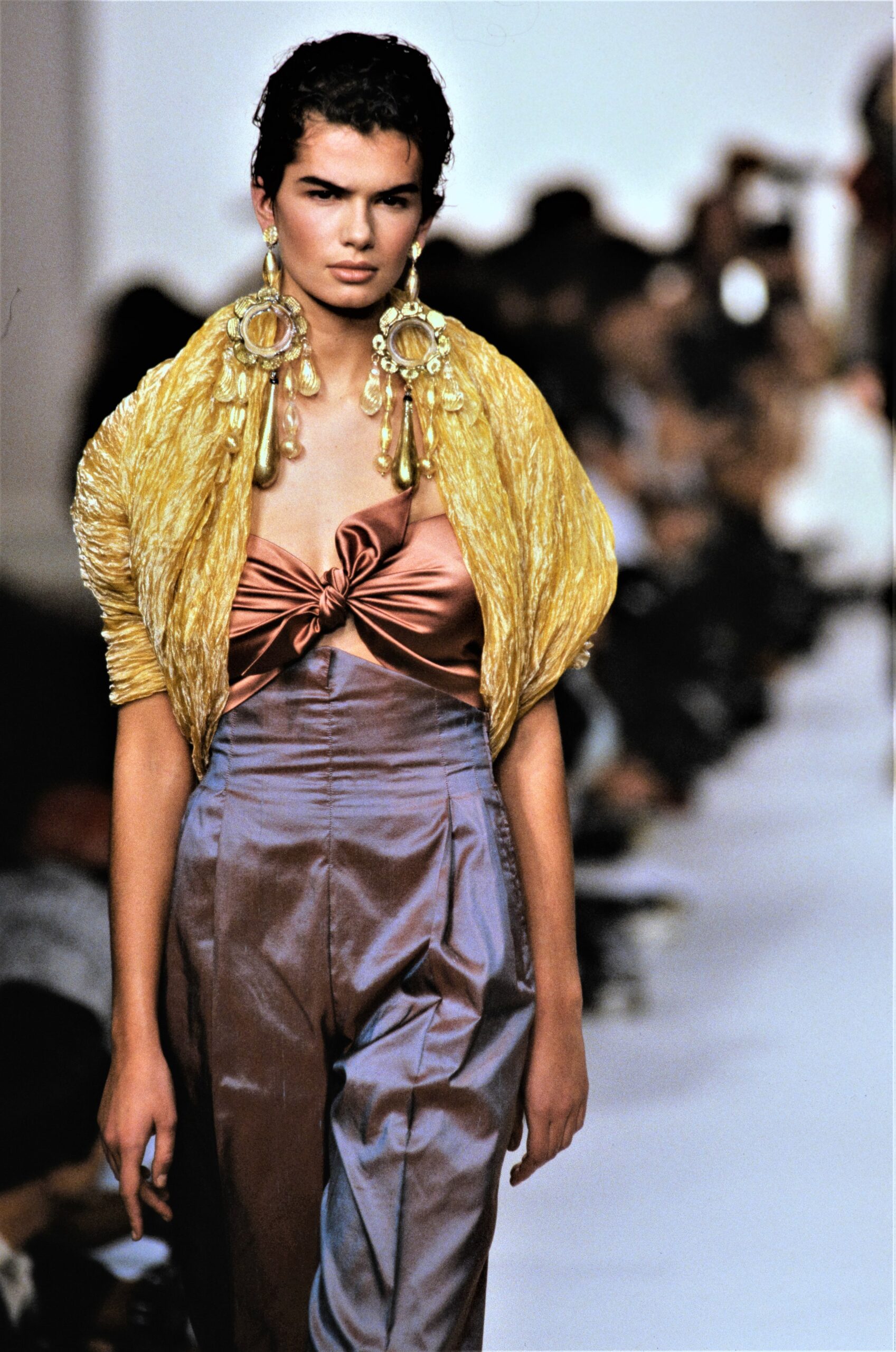 Romeo Gigli S/S 90 Look 64