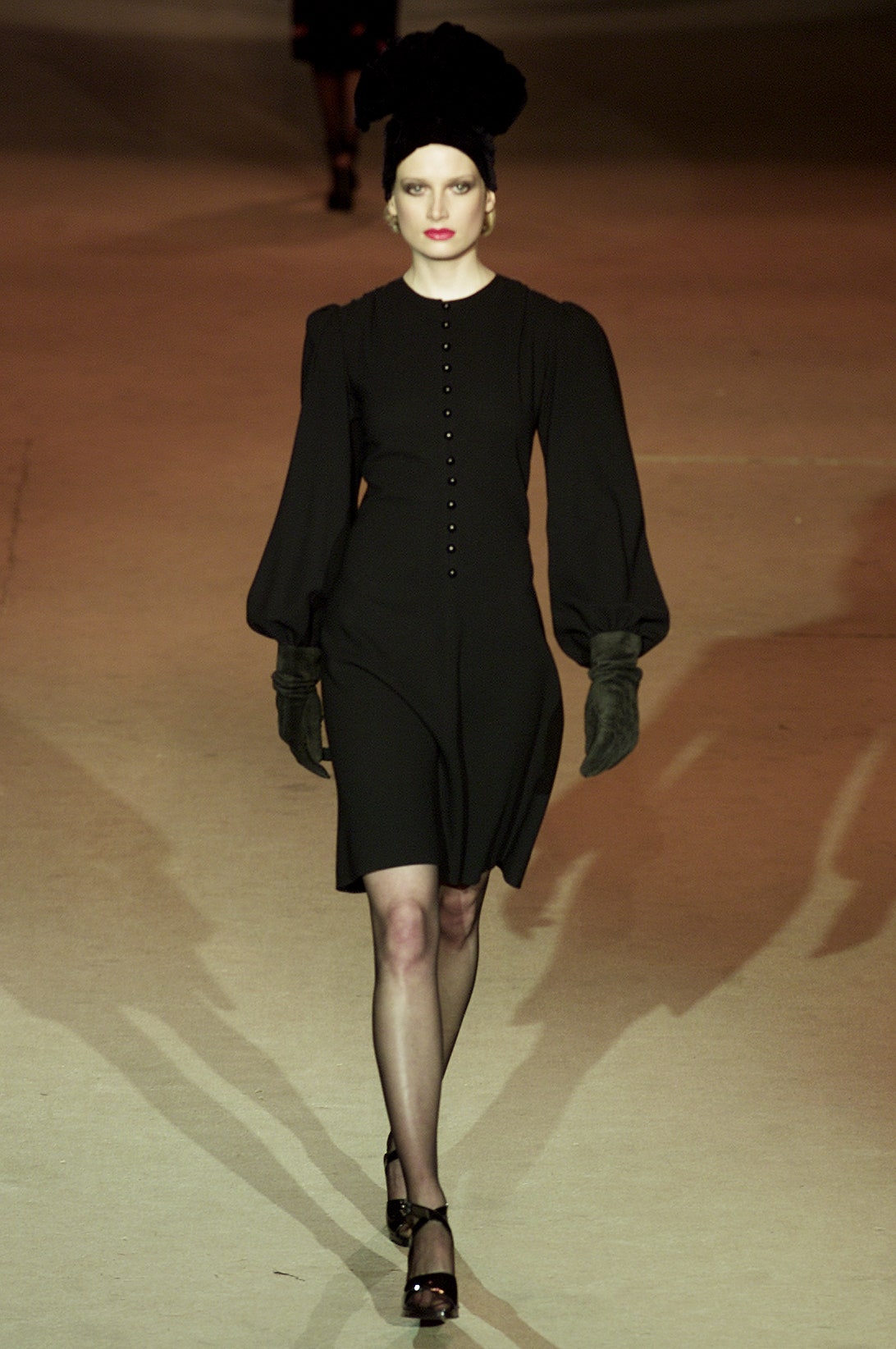 Saint Laurent S/S 02 Couture Look 63