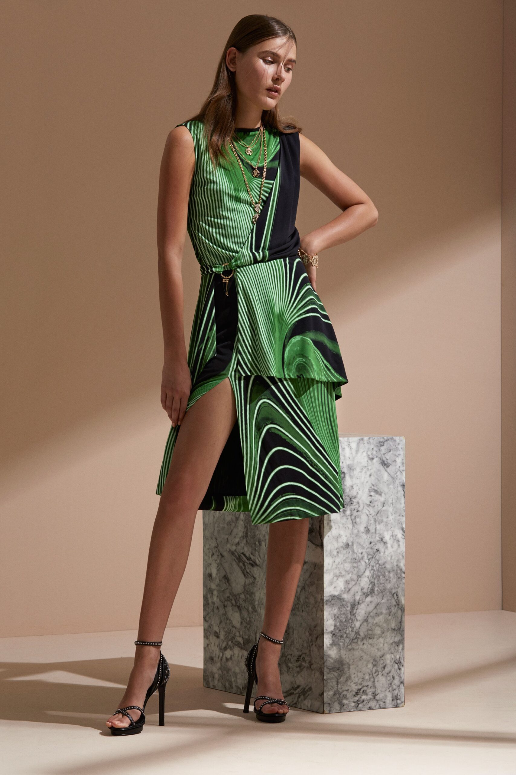 Roberto Cavalli Resort 18 Look 7
