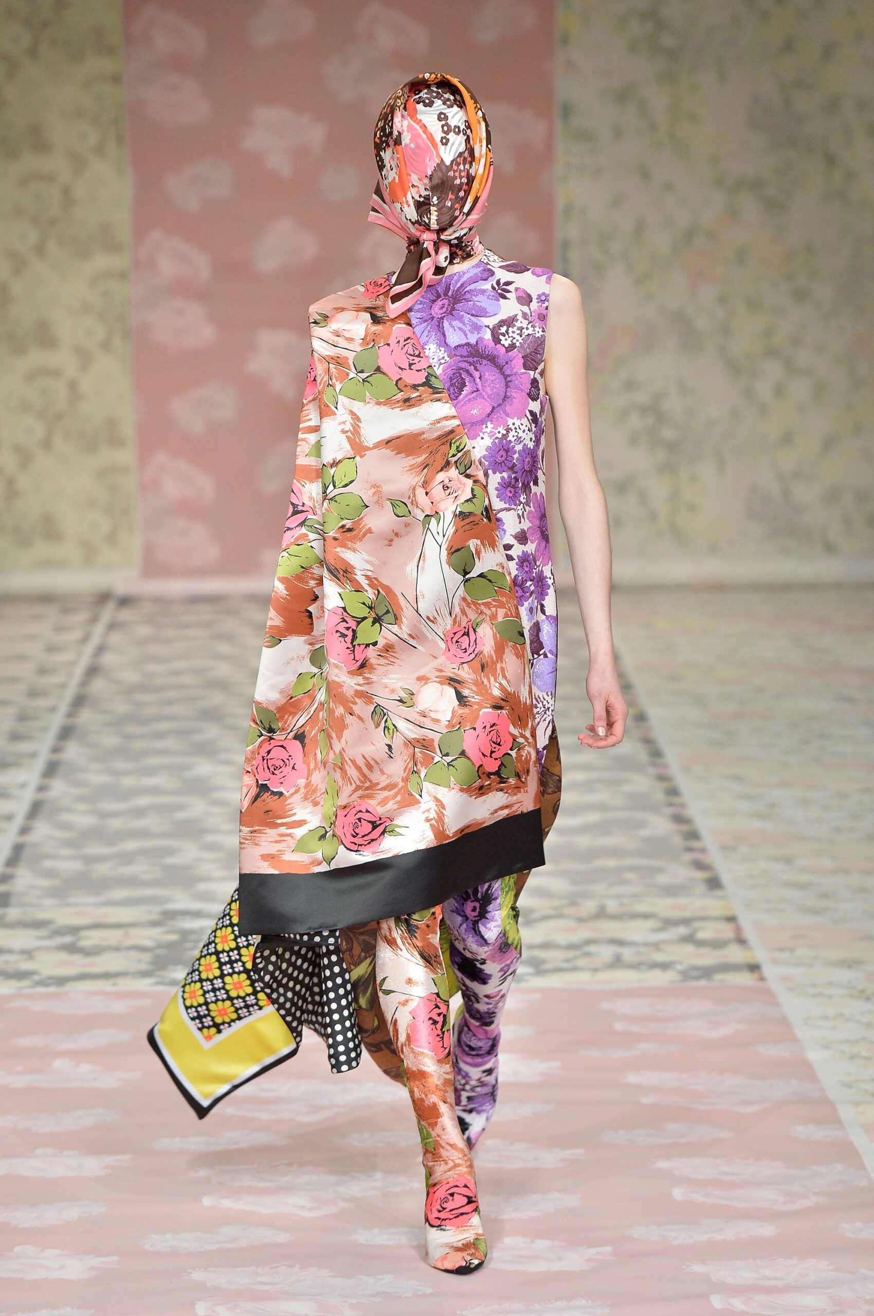Richard Quinn F/W 18 Look 7