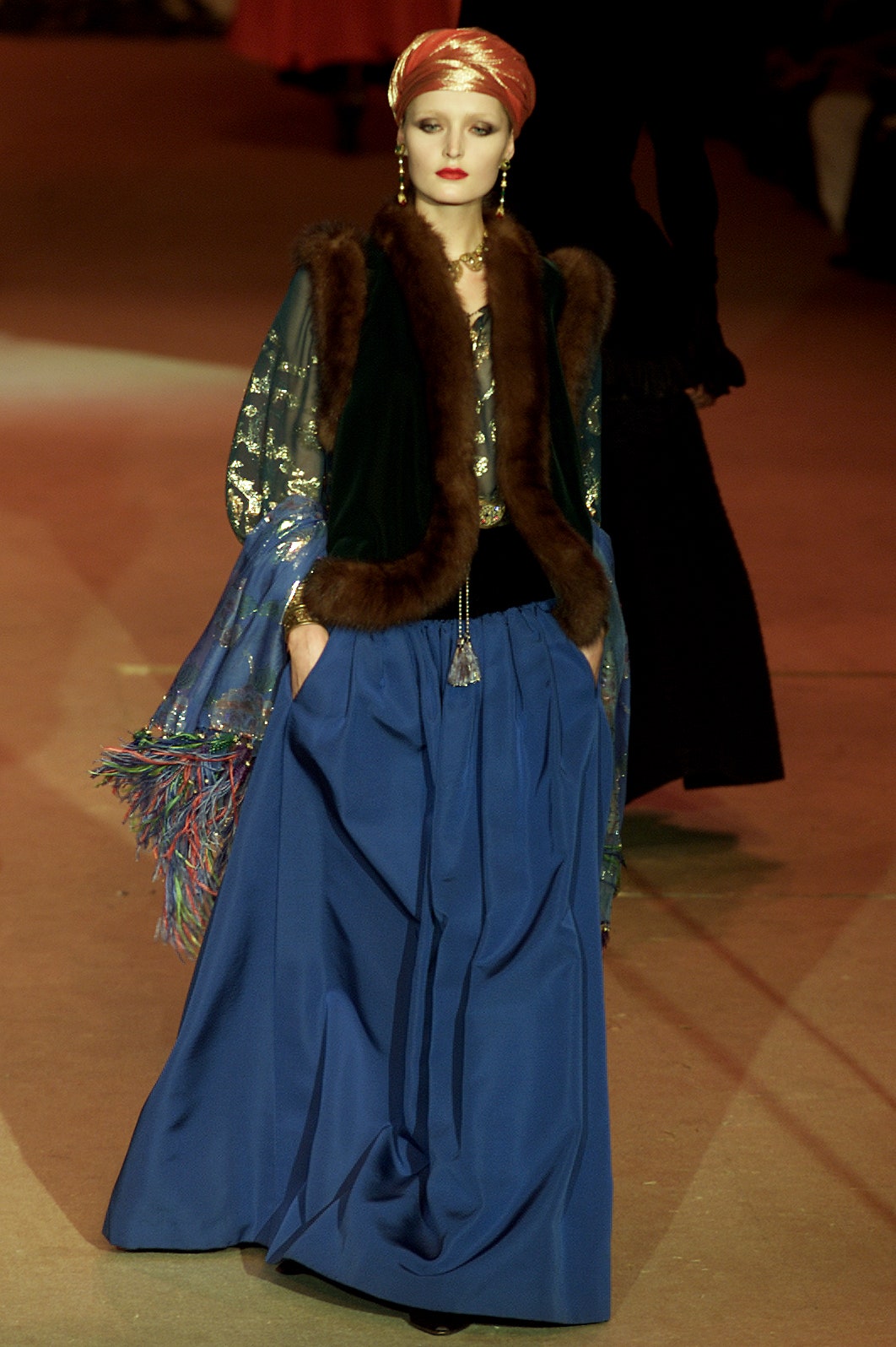 Saint Laurent S/S 02 Couture Look 78