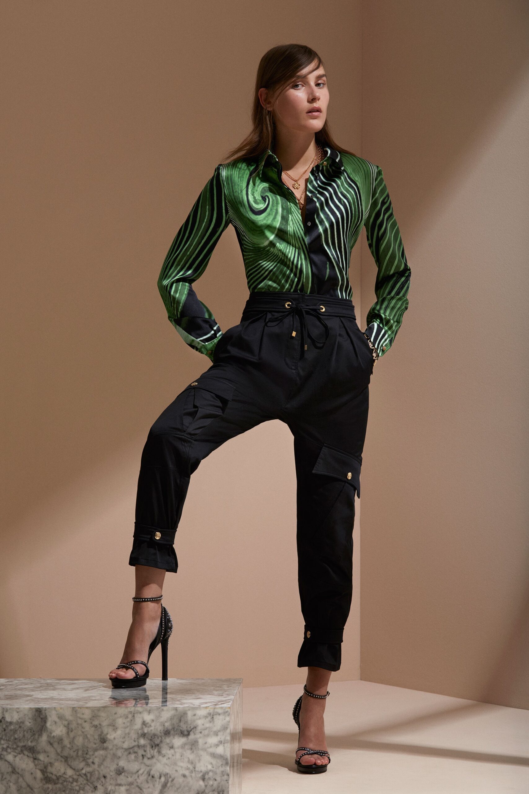 Roberto Cavalli Resort 18 Look 8