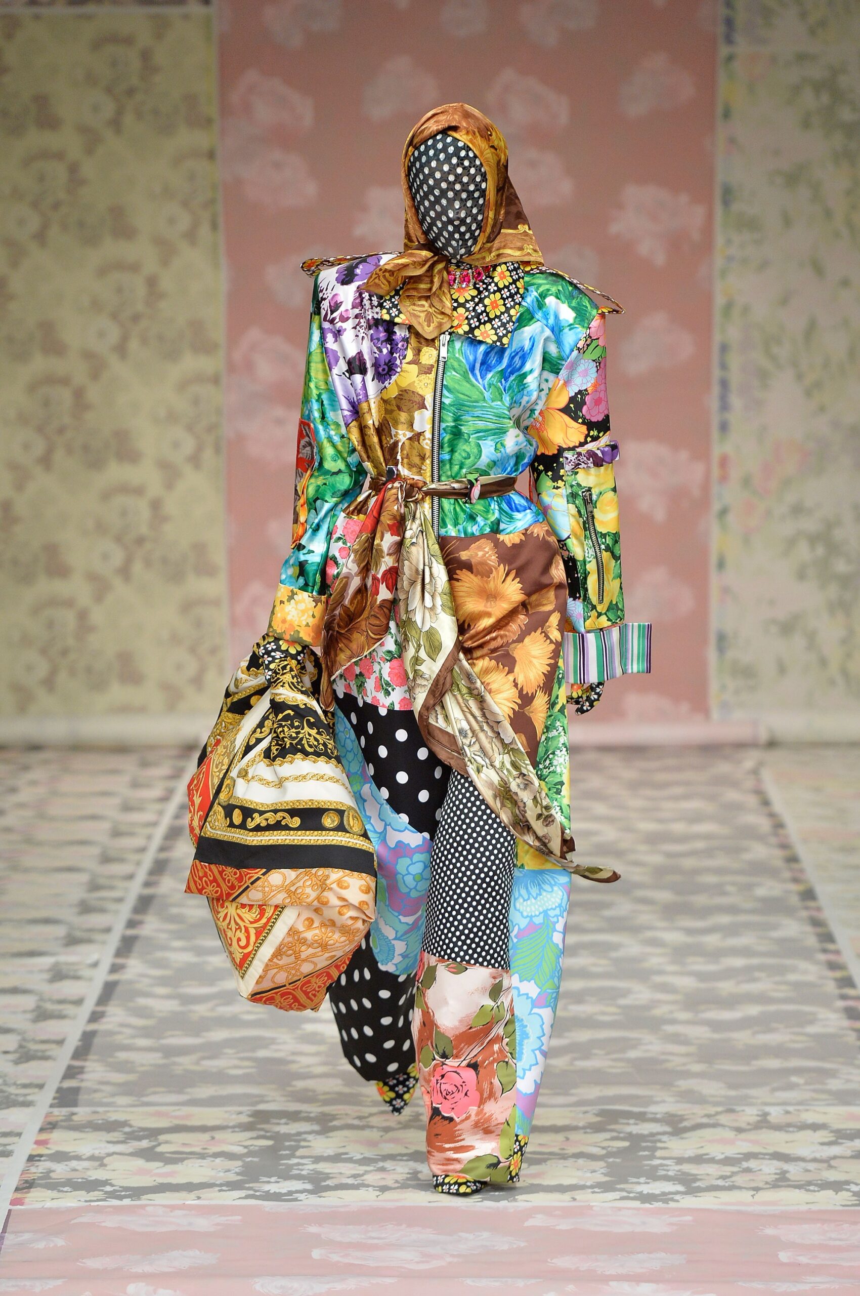 Richard Quinn F/W 18 Look 8