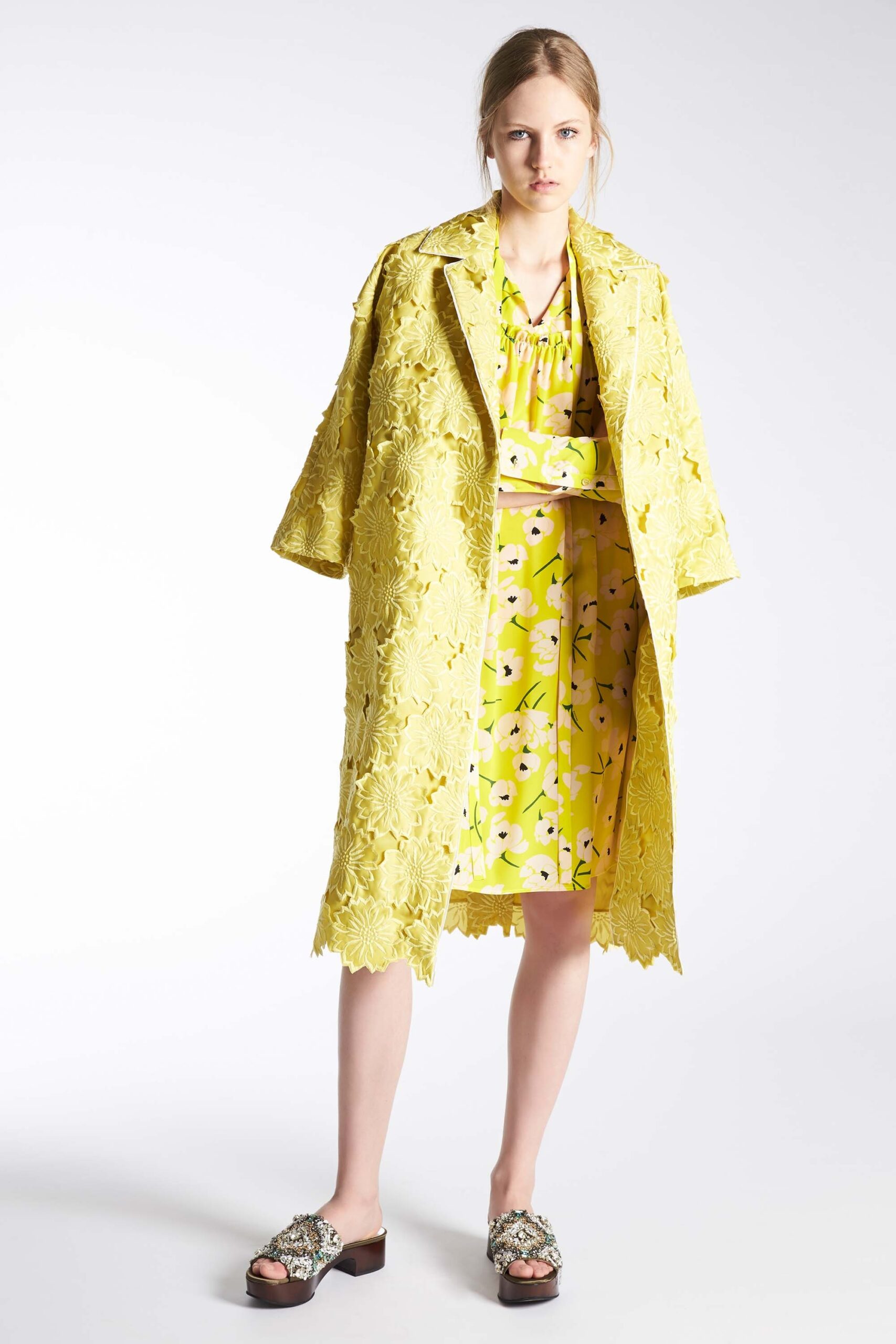 Rochas Resort 17 Look 10