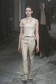 Robert Cary-Williams F/W 00 Look 5