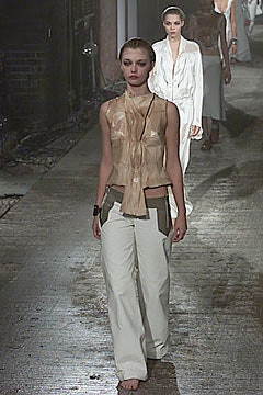 Robert Cary-Williams F/W 00 Look 18