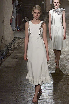 Robert Cary-Williams F/W 00 Look 24