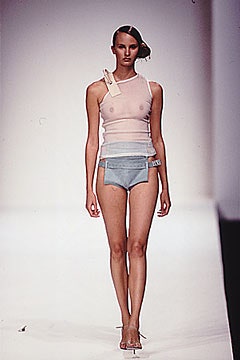 Robert Cary-Williams S/S 00 Look 22