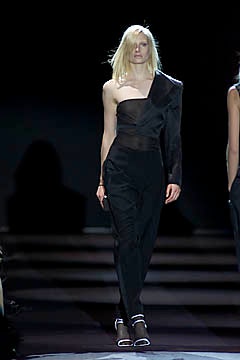 Saint Laurent S/S 01 Look 32
