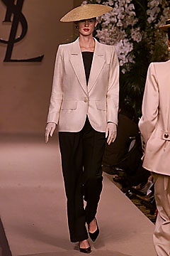 Saint Laurent S/S 01 Couture Look 19