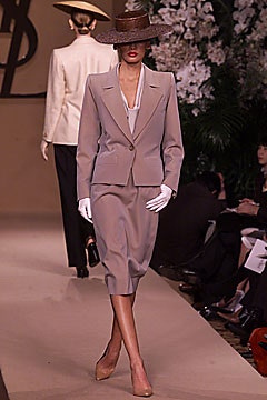 Saint Laurent S/S 01 Couture Look 20