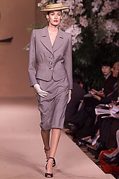 Saint Laurent S/S 01 Couture Look 24