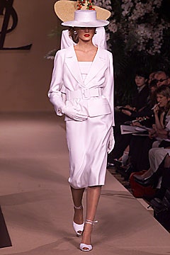 Saint Laurent S/S 01 Couture Look 31