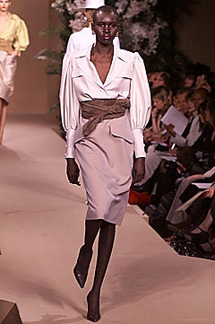 Saint Laurent S/S 01 Couture Look 32