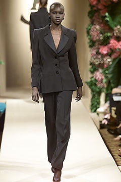 Saint Laurent F/W 01 Couture Look 32