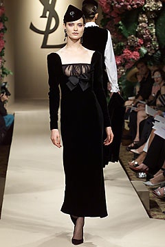 Saint Laurent F/W 01 Couture Look 40
