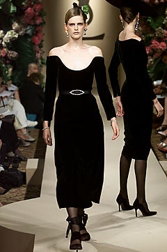 Saint Laurent F/W 01 Couture Look 43