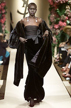 Saint Laurent F/W 01 Couture Look 70