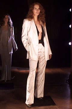 Roland Mouret S/S 02 Look 25