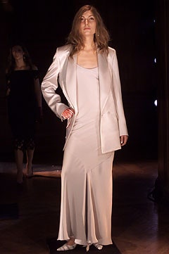 Roland Mouret S/S 02 Look 26