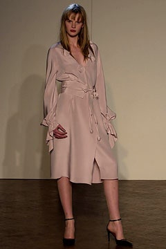 Roland Mouret F/W 02 Look 1