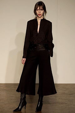 Roland Mouret F/W 02 Look 13