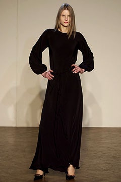 Roland Mouret F/W 02 Look 33