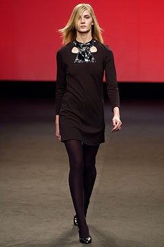 Roland Mouret F/W 03 Look 7