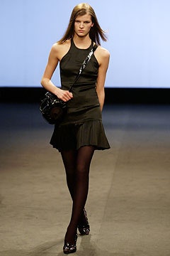 Roland Mouret F/W 03 Look 30