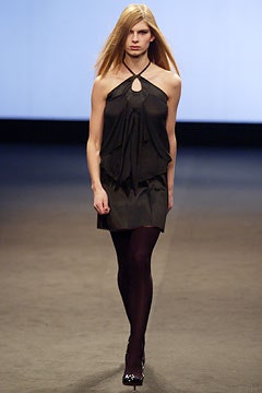 Roland Mouret F/W 03 Look 31